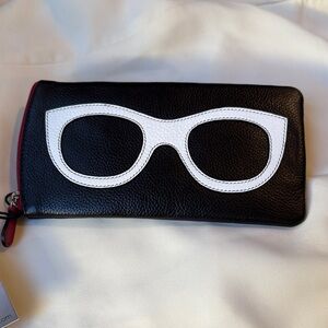 NWT ili New York Black & White Leather Eyeglass Case Pouch RFID Blocking
